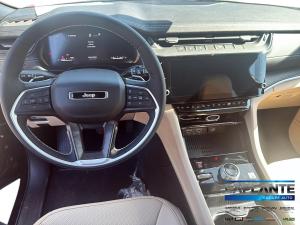 Thumbnail 10 Jeep Grand Cherokee Laredo 2027