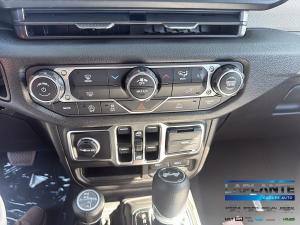 Thumbnail 19 Jeep Wrangler Sport 2027