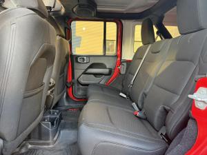 Miniature 9 Jeep Wrangler Unlimited Sahara 2019