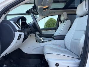 Miniature 12 Jeep Grand Cherokee Summit 2019