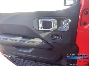 Miniature 11 Jeep Wrangler Sahara 2027