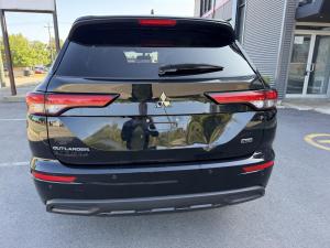 Miniature 5 Mitsubishi Outlander ES 2023
