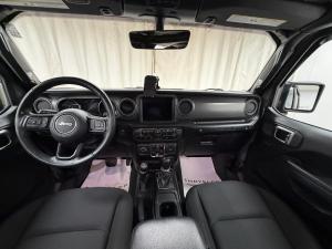 Miniature 14 Jeep Wrangler 4-Door Sport S 2023