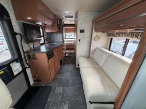 Miniature 13 Mercedes-Benz Sprinter 3500  2011