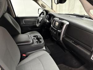 Miniature 7 RAM 1500 Classic SLT 2023