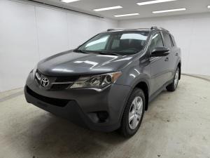 2015 Toyota Rav4 LE - Image 1