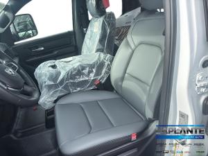 Miniature 9 RAM 1500 Tradesman 2026