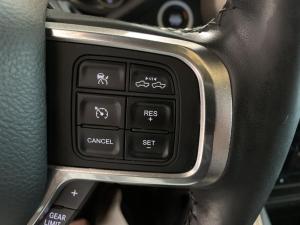 Miniature 23 RAM 2500 Laramie 2019