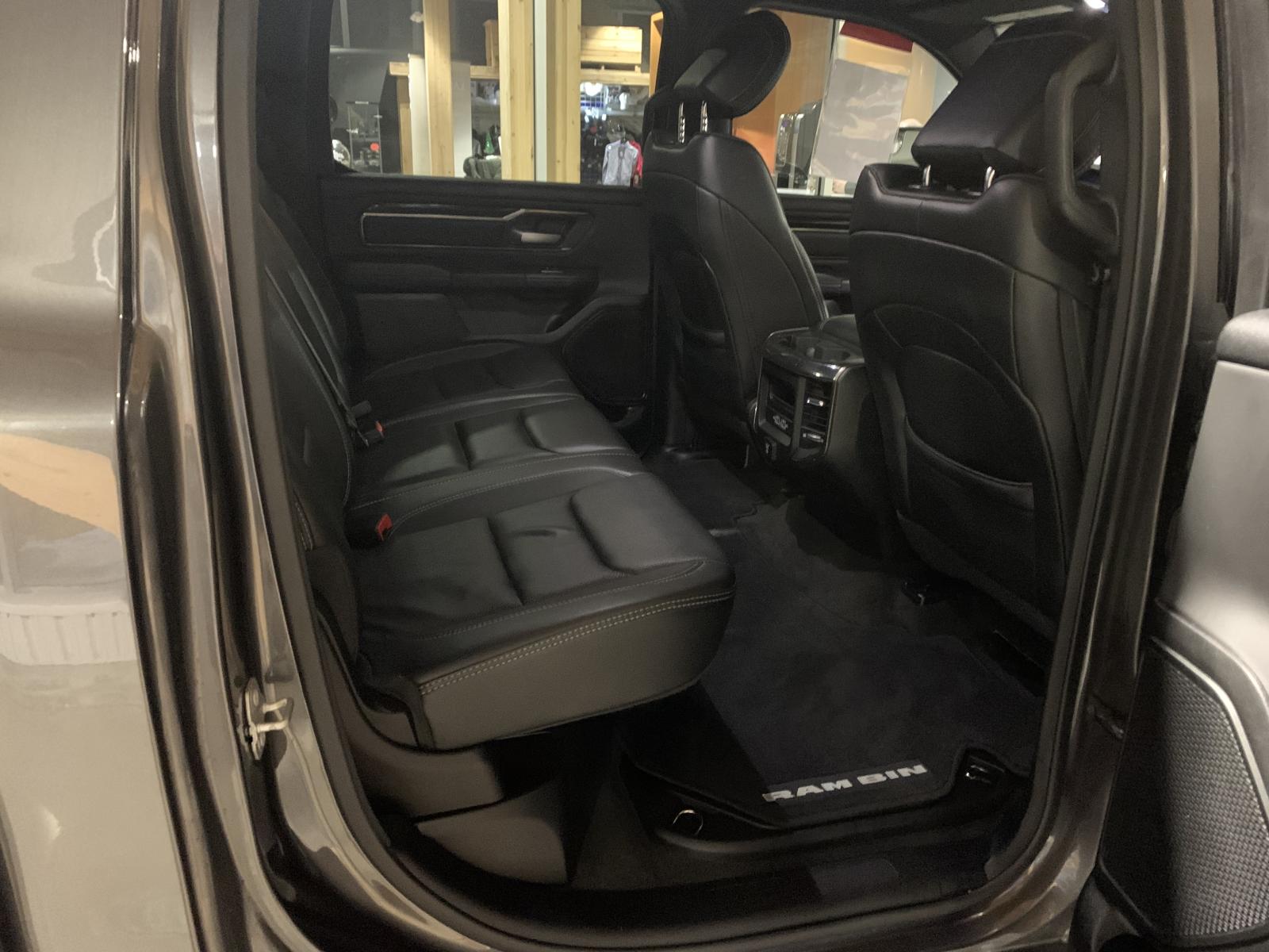 RAM 1500 Sport 2022 — photo 7