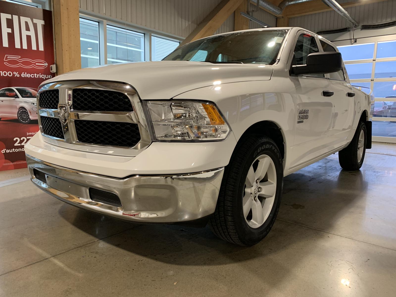 RAM 1500 CLASSIC SLT SLT 2023