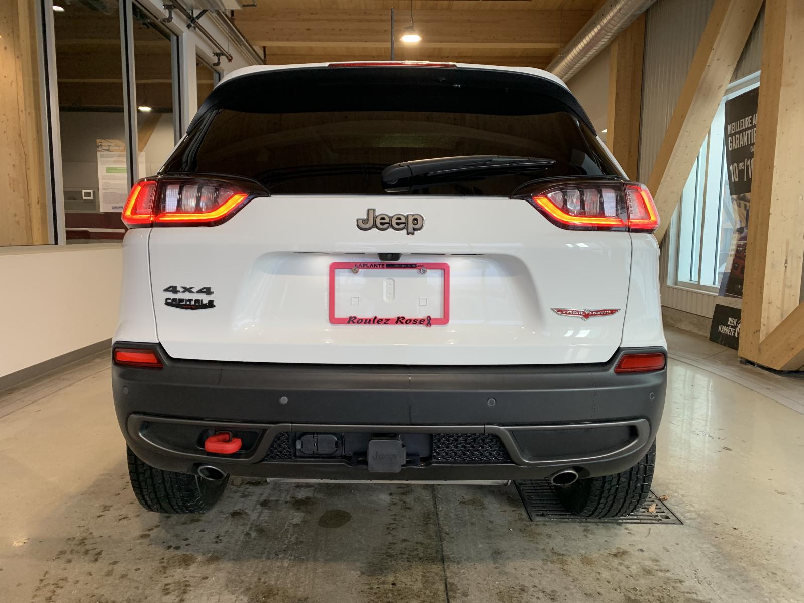 Jeep Cherokee Trailhawk 2021 — photo 3