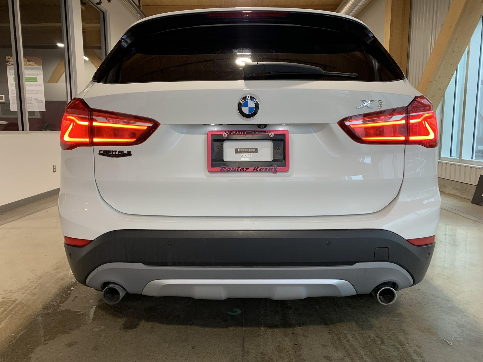 BMW X1 XDRIVE28I 2017 — photo 3