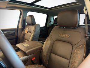 Miniature 7 RAM 1500 Longhorn 2026