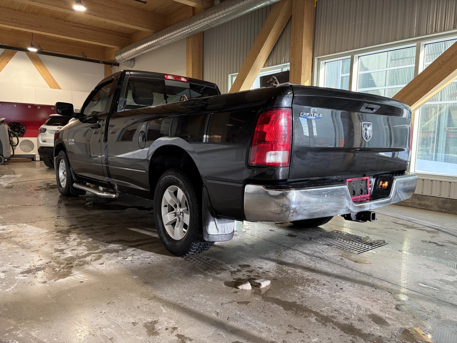 RAM 1500 ST 2015 — photo 4