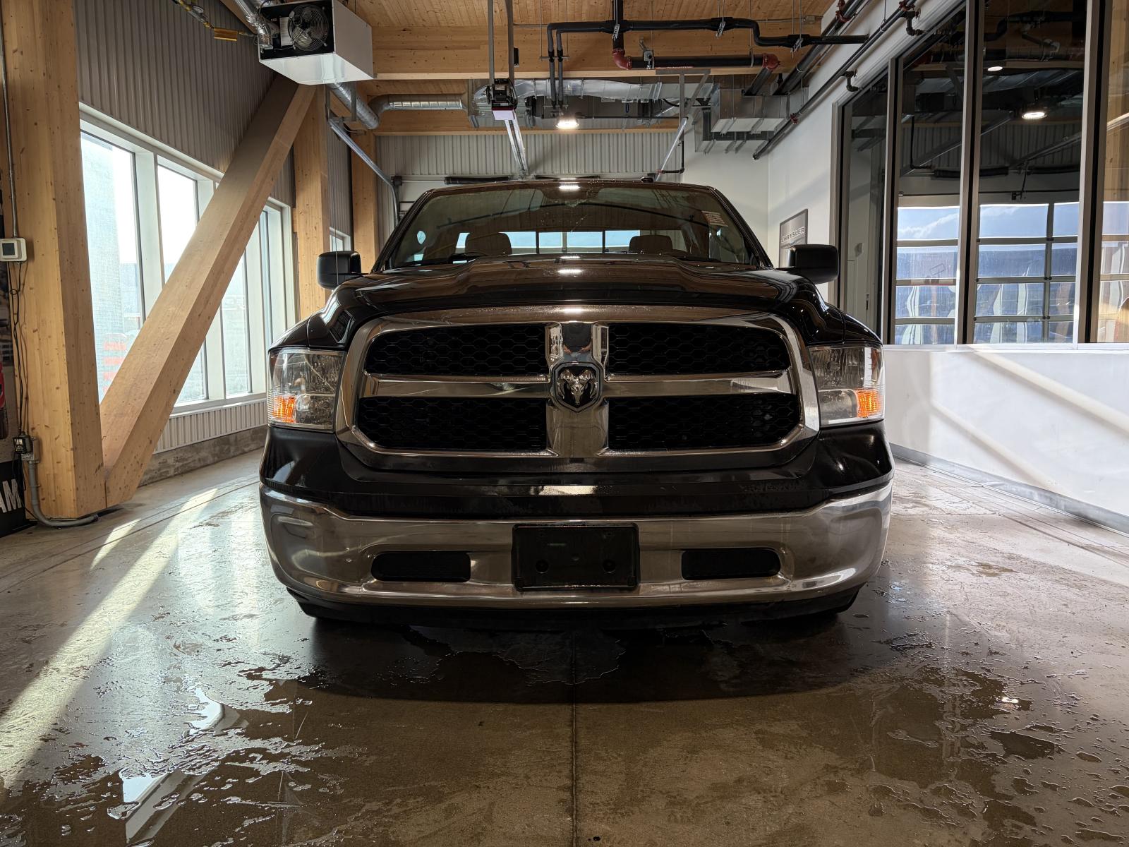 RAM 1500 ST 2015 — photo 3
