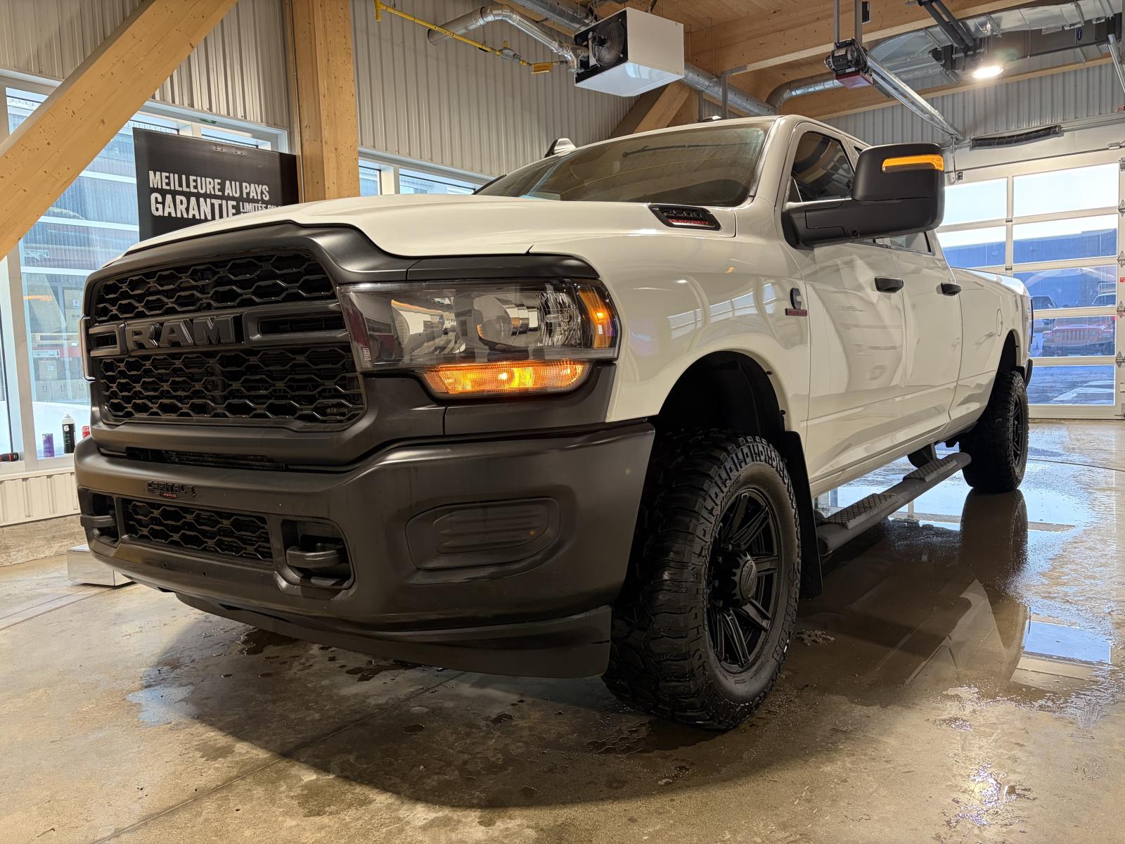 RAM 2500 Tradesman 2023