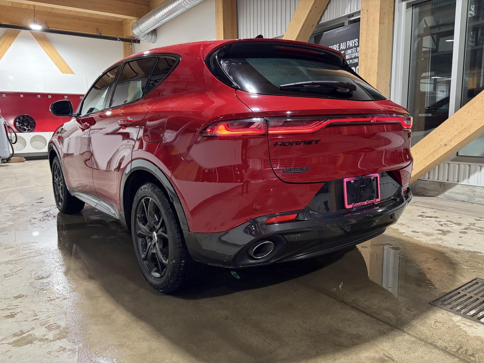 Dodge Hornet R/T Plus PHEV 2024 — photo 2