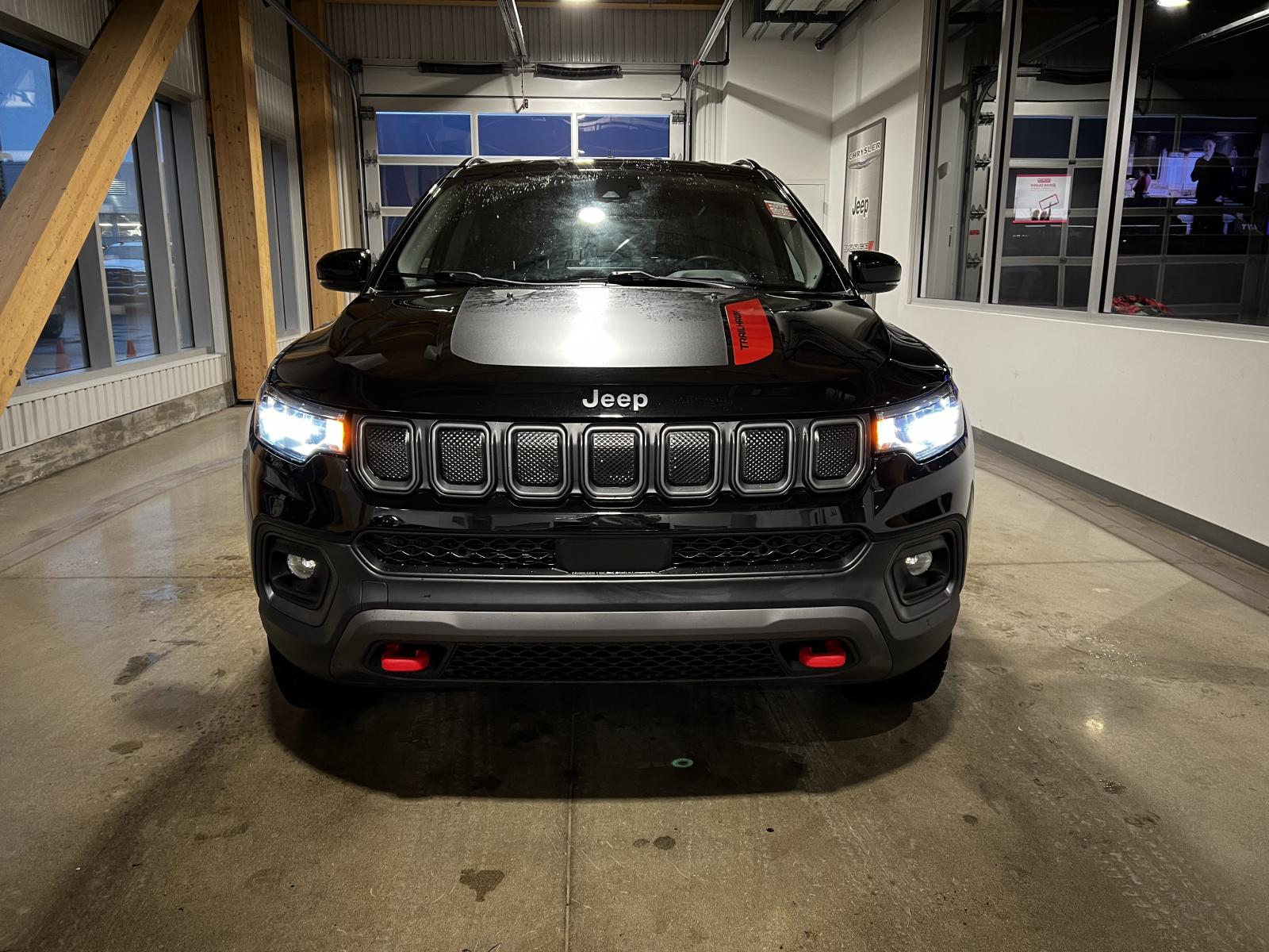 Jeep Compass Trailhawk 2022 — photo 2