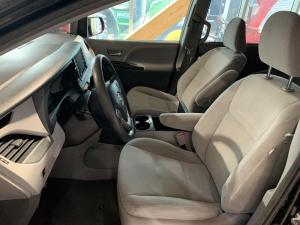Miniature 12 Toyota Sienna LE 2019