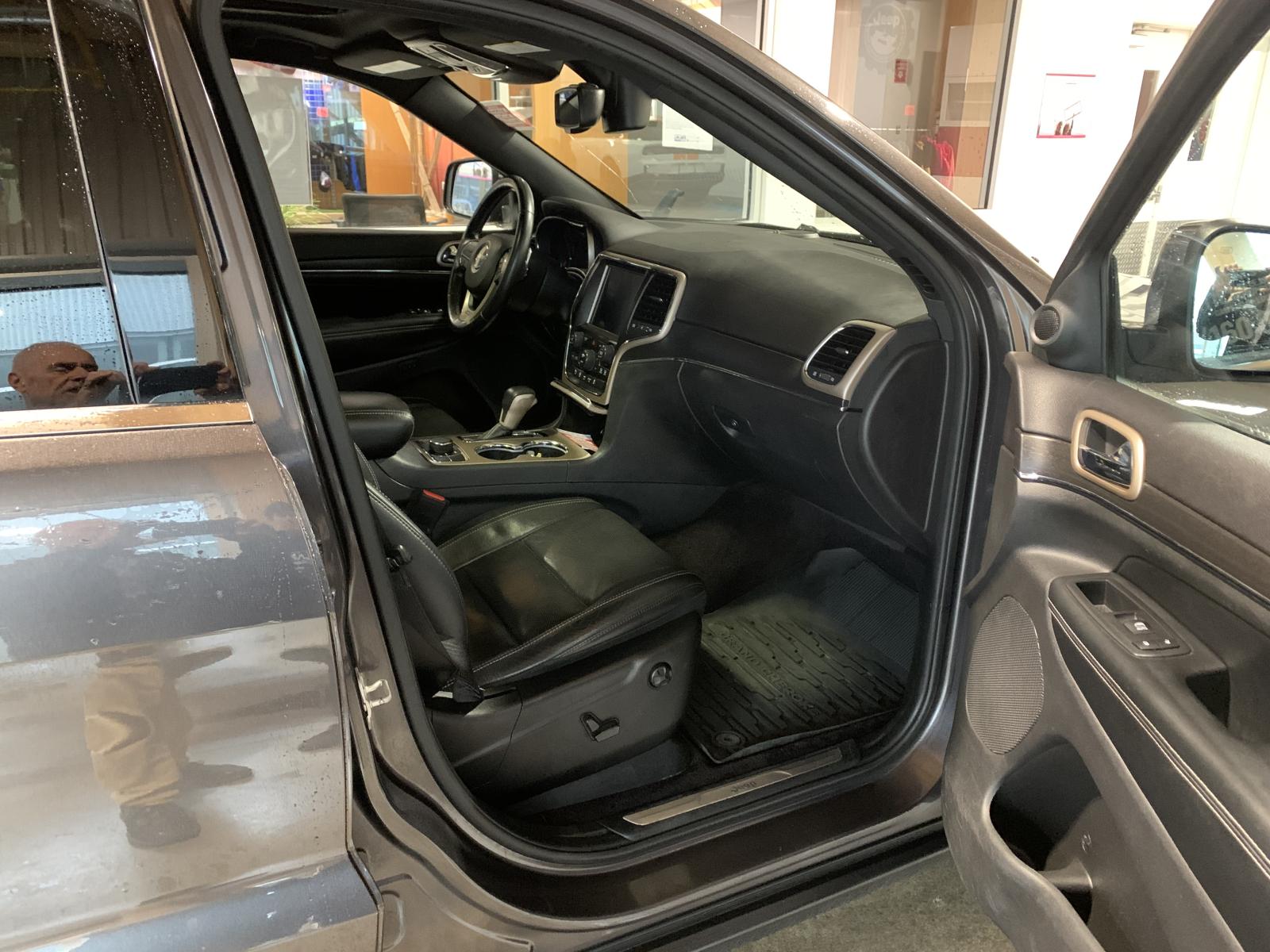 Jeep Grand Cherokee Limited 2016 — photo 8
