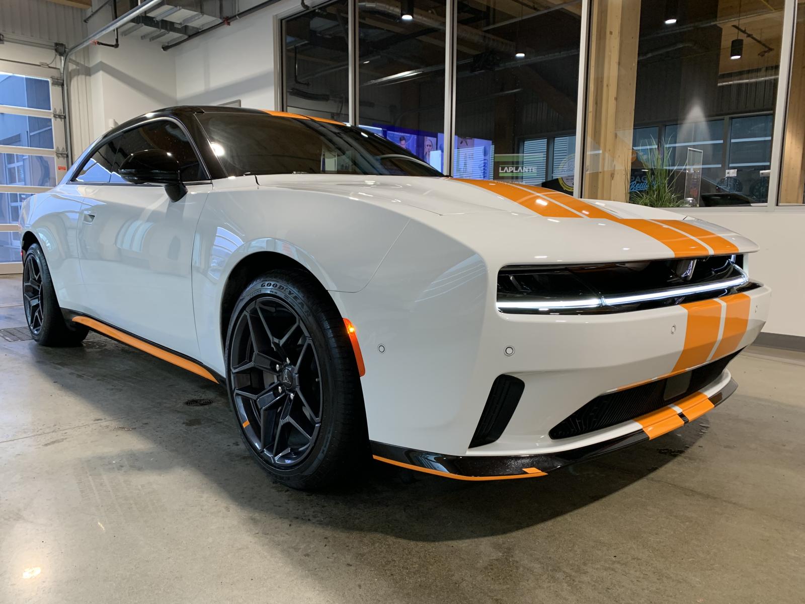 Dodge Charger Daytona EV R/T 2024 — photo 4
