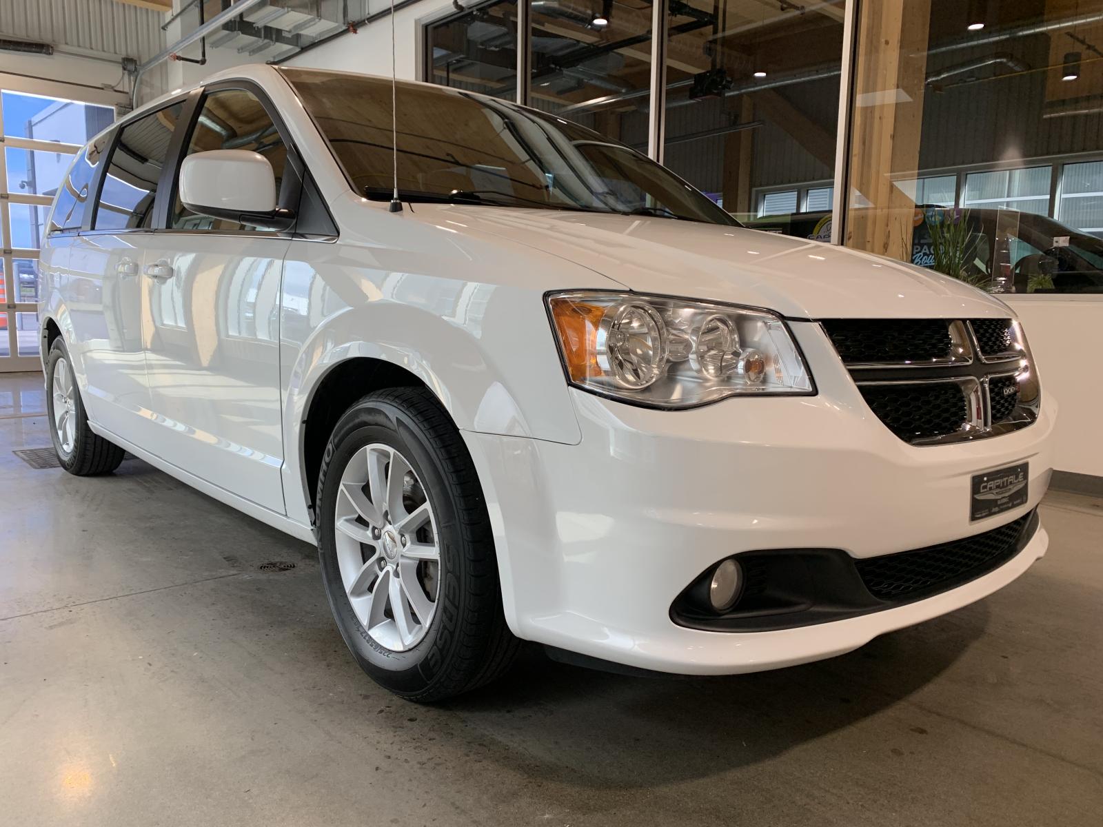 Dodge Grand Caravan Premium Plus 2020 — photo 5