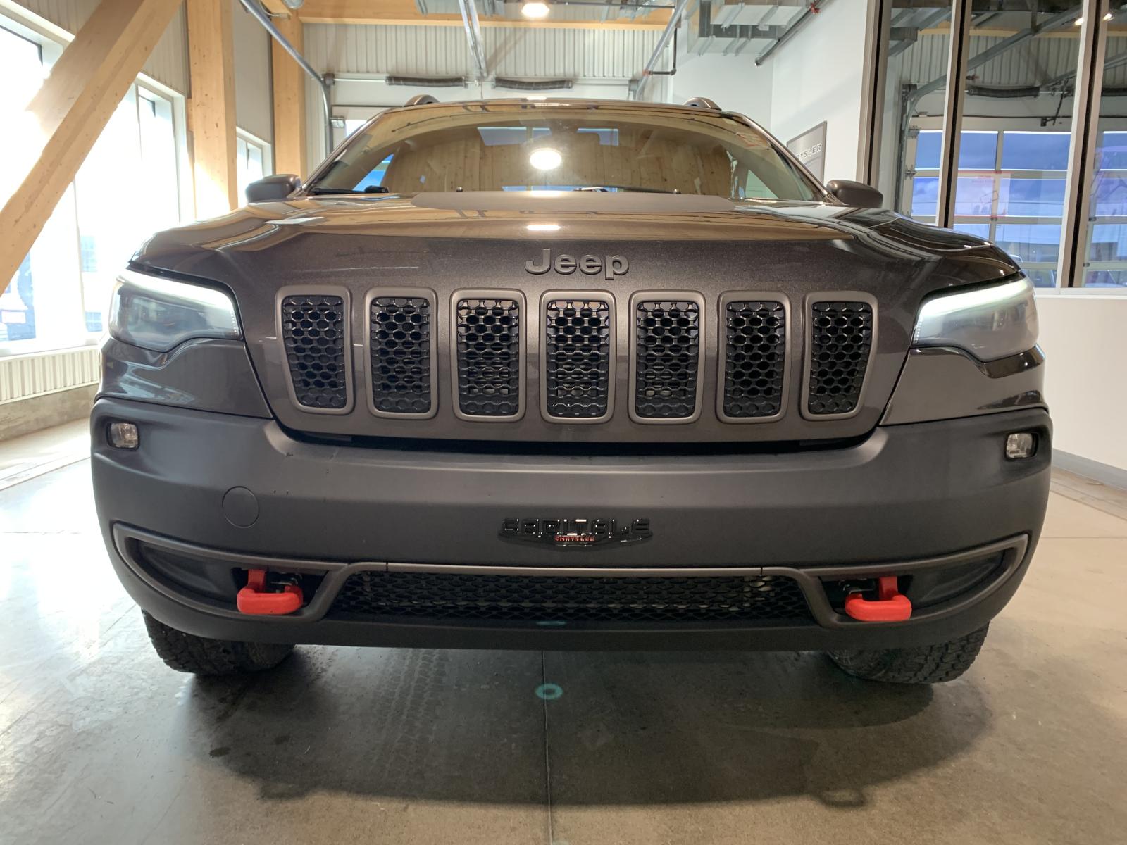 Jeep Cherokee Trailhawk 2019 — photo 6