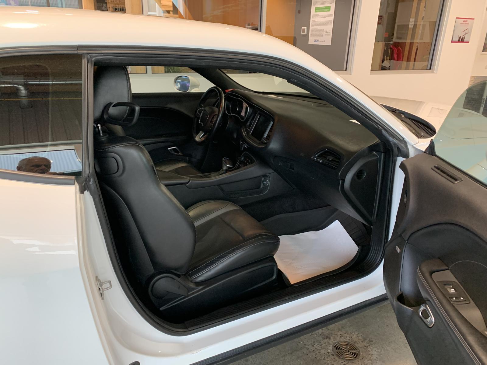 Dodge Challenger SXT 2018 — photo 7