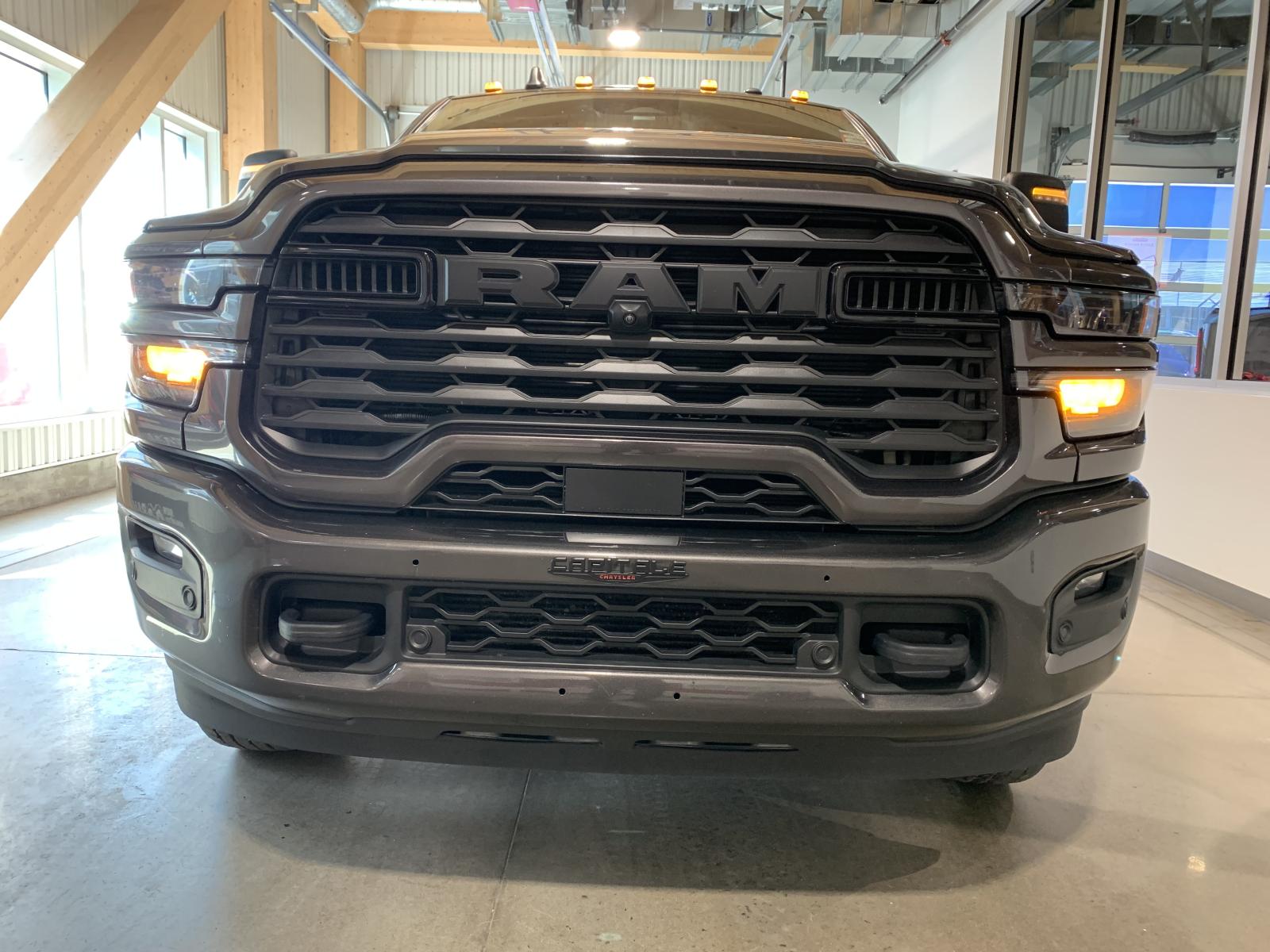 RAM 3500 Big Horn 2026 — photo 6