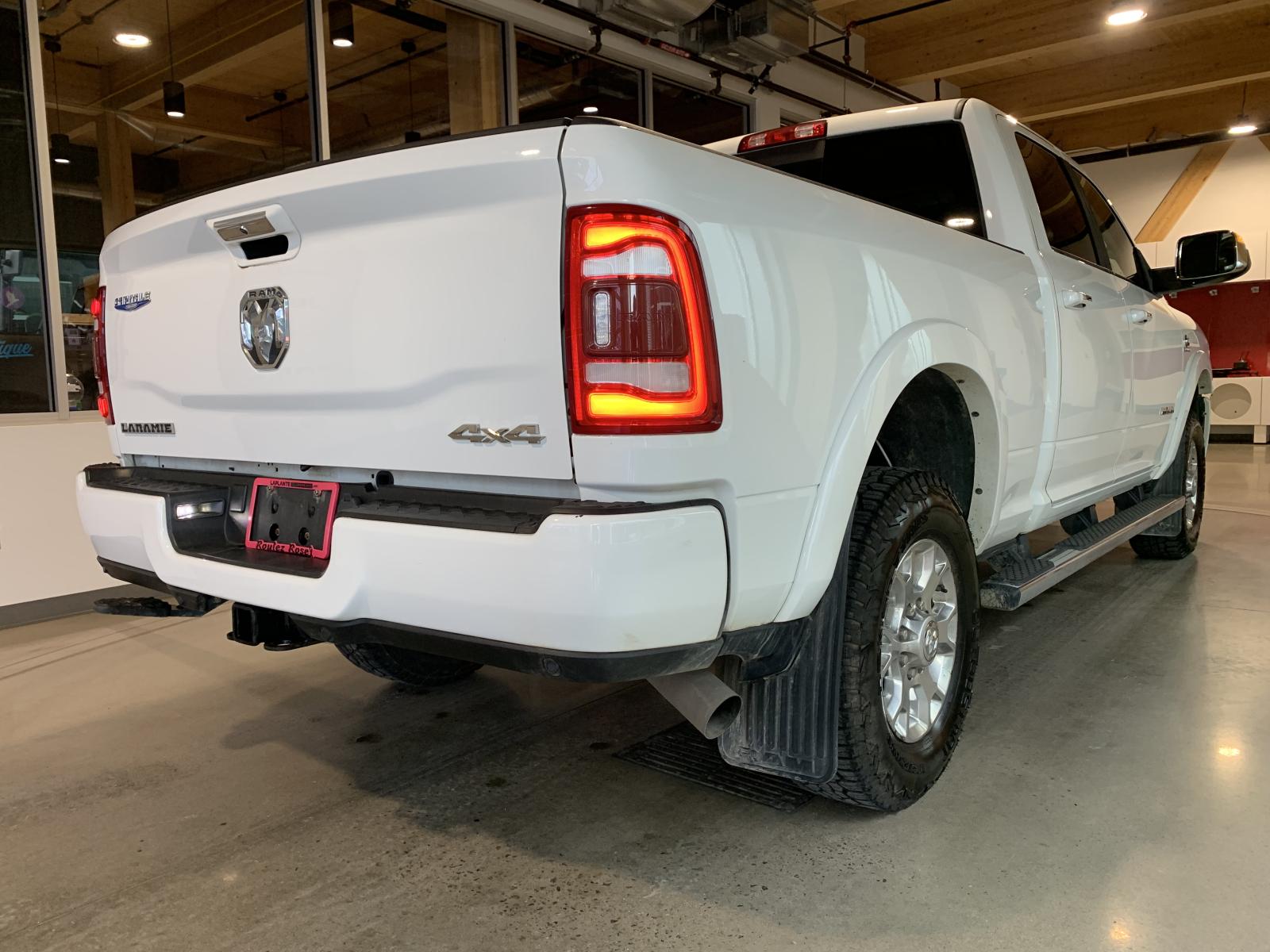 RAM 3500 Laramie 2022 — photo 4