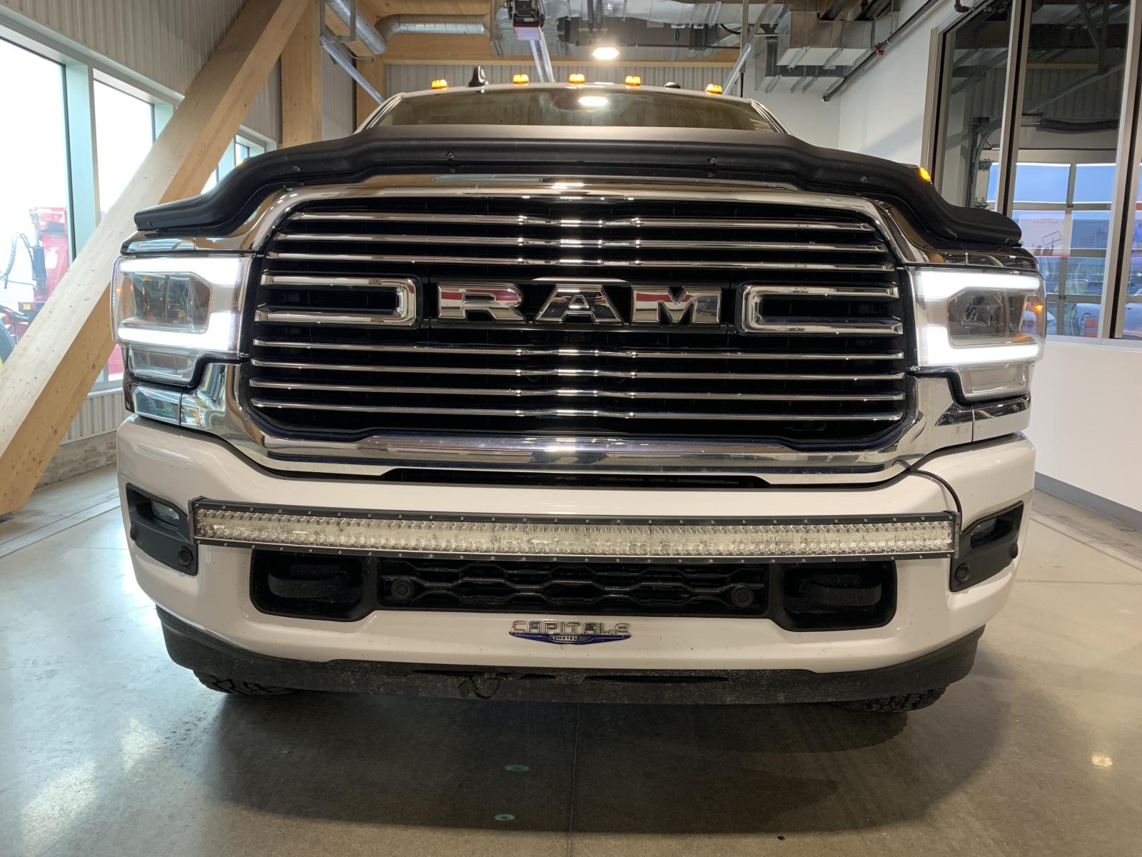 RAM 3500 Laramie 2022 — photo 7