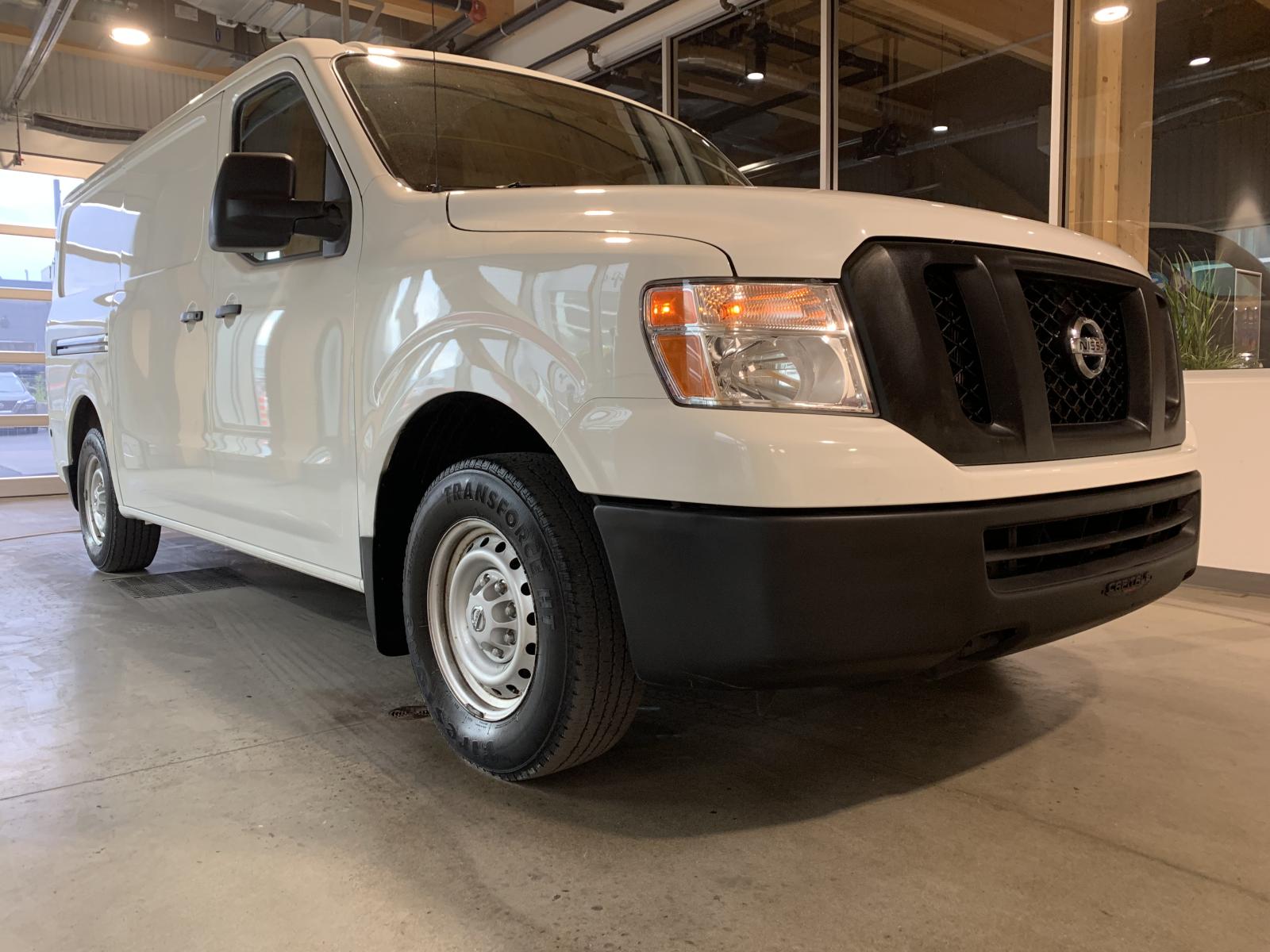 Nissan NV 2021 — photo 4