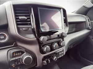 Thumbnail 12 RAM 1500 Express 2026