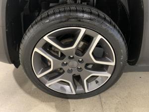 Thumbnail 8 Jeep Renegade Limited 2019