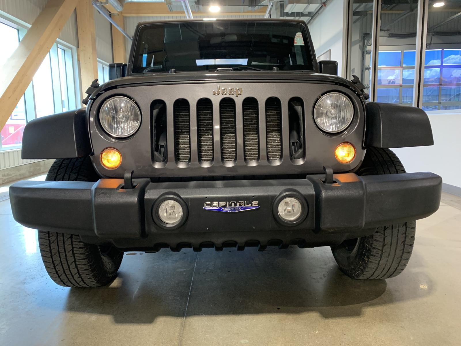 Jeep Wrangler Sport 2018 — photo 6