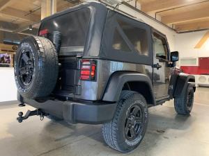 Miniature 5 Jeep Wrangler Sport 2018