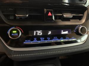 Miniature 15 Toyota Corolla SE 2021