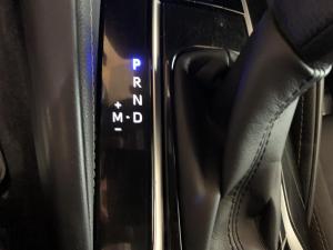 Miniature 16 Toyota Corolla SE 2021