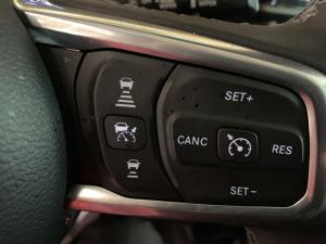 Miniature 23 Jeep Wrangler Sahara 2025