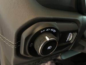 Miniature 26 Jeep Wrangler Sahara 2025