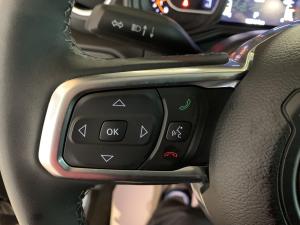 Miniature 25 Jeep Wrangler Sahara 2025