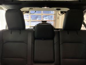 Miniature 29 Jeep Wrangler Sahara 2025
