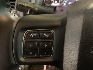 Miniature 24 RAM 1500 SXT 2019