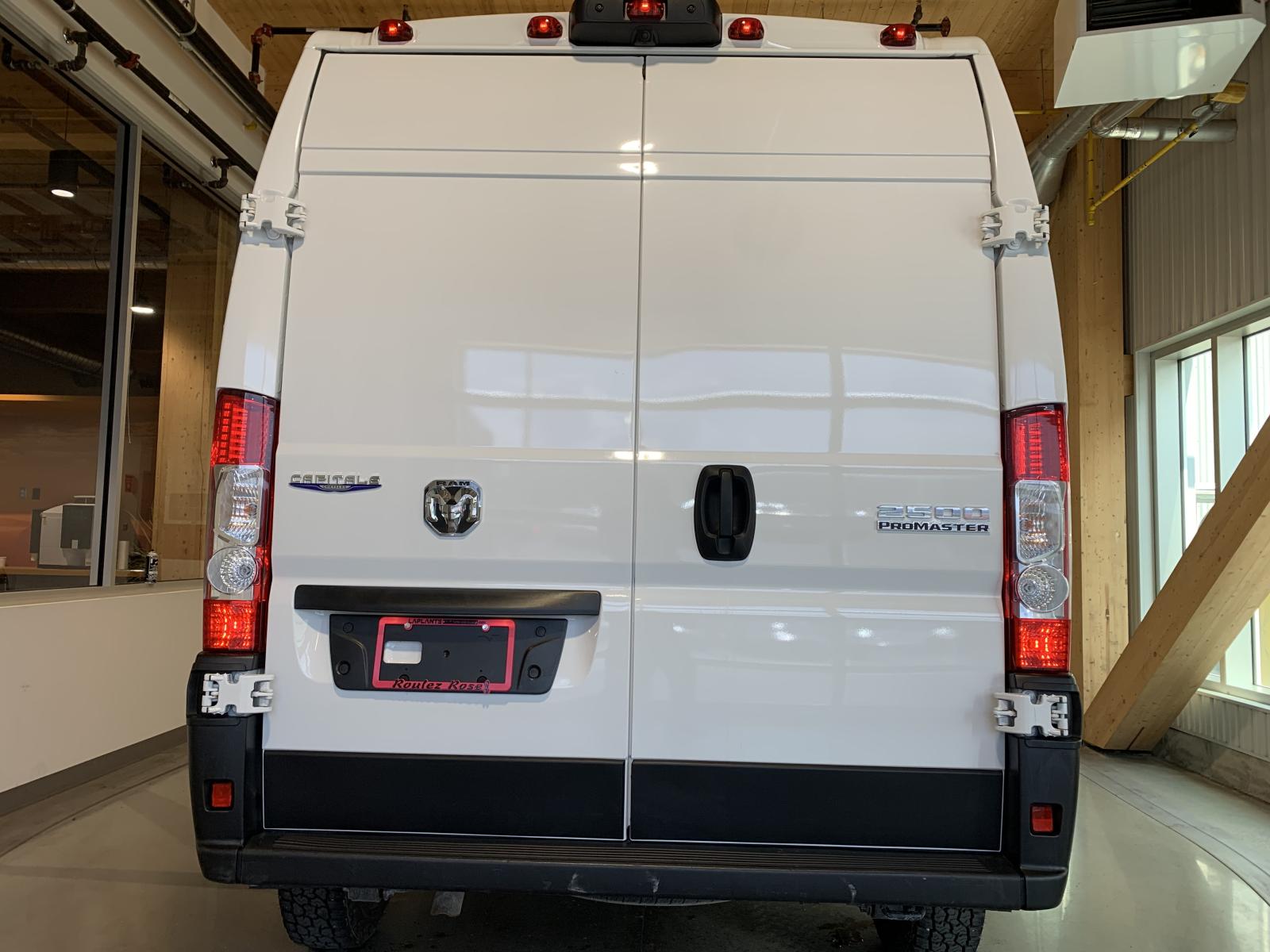 RAM Promaster 2500 High SLT+ HR 2025 — photo 4