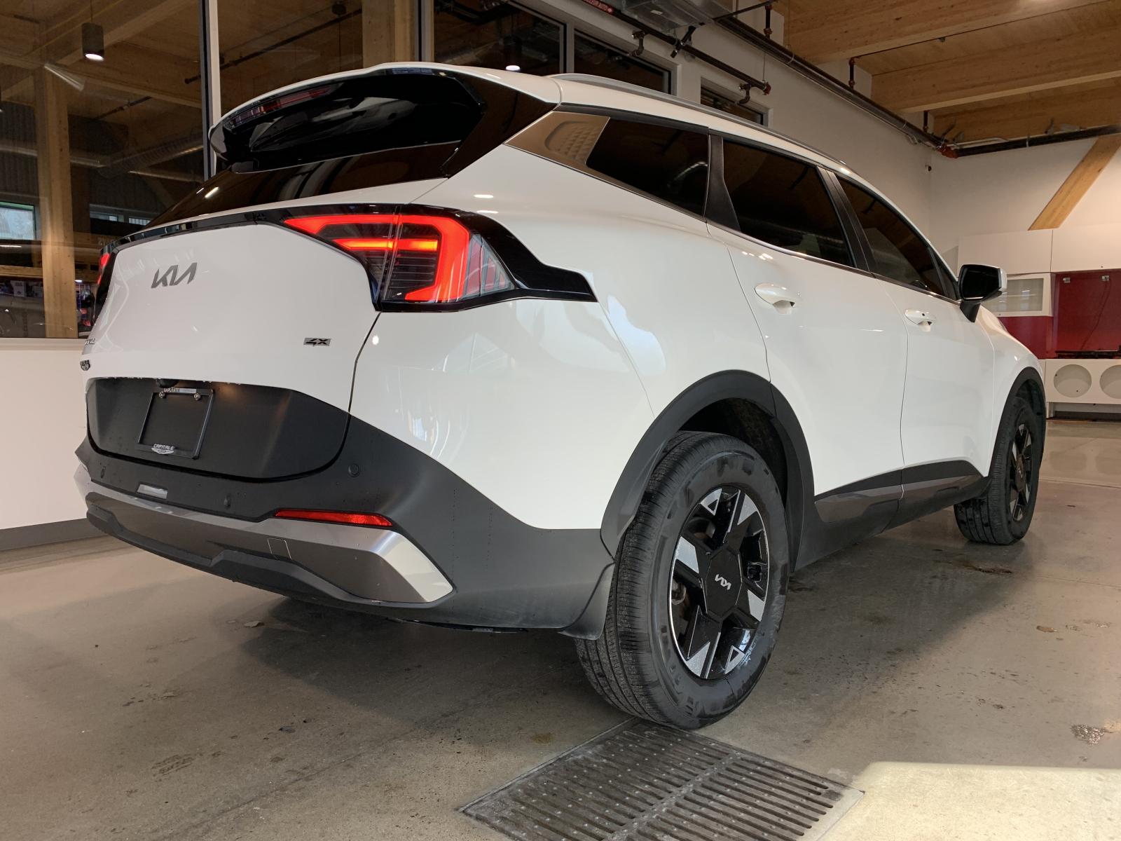 Kia Sportage EX 2026 — photo 4