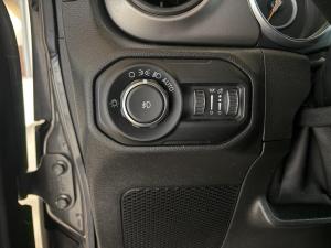 Miniature 12 Jeep Wrangler Sport 2018