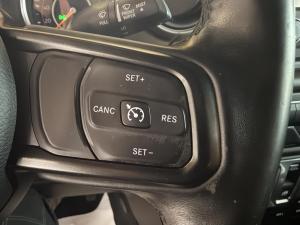 Miniature 18 Jeep Wrangler Sport 2018