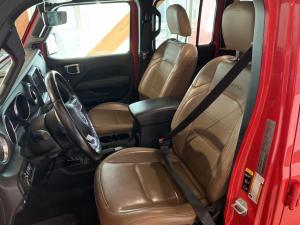 Miniature 15 Jeep Wrangler 4XE Unlimited Sahara 2021