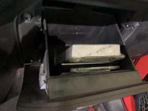 Miniature 38 Jeep Wrangler 4XE Unlimited Sahara 2021