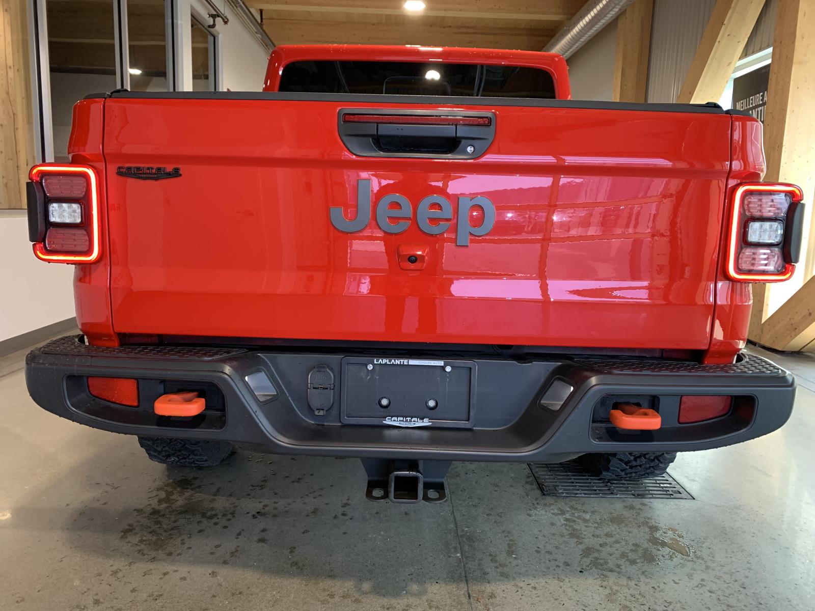 Jeep Gladiator Mojave 2023 — photo 3